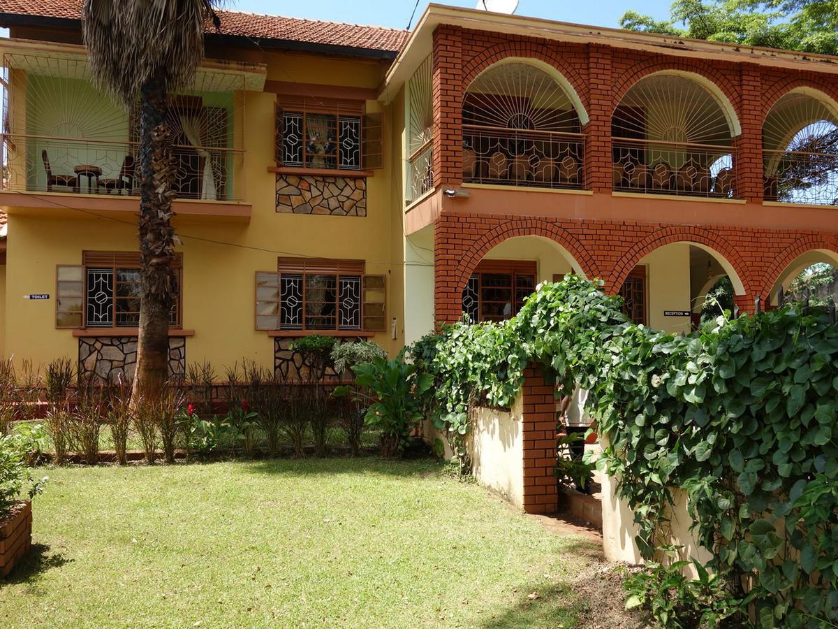 Bridgeway Guest House Jinja Exterior foto